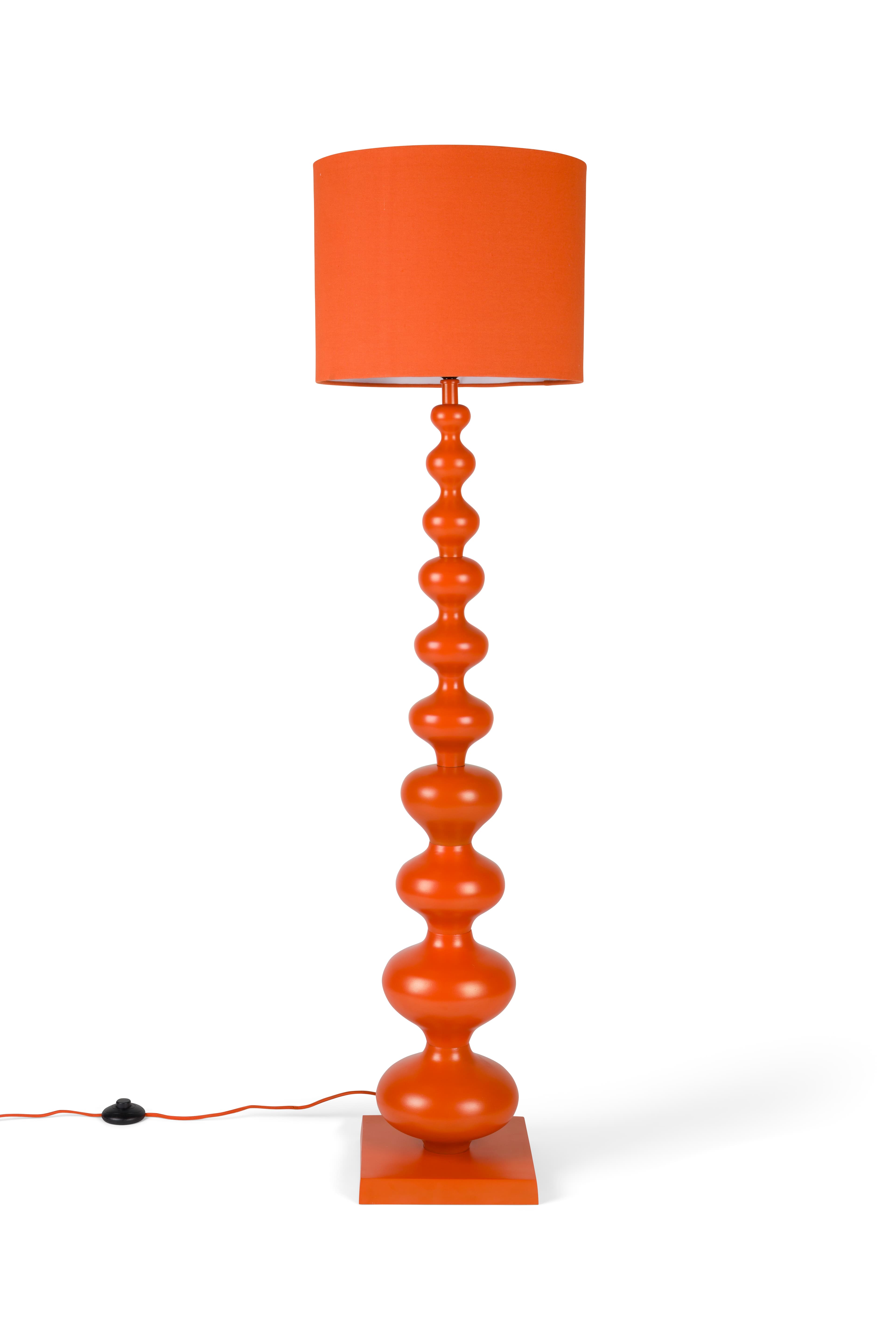 When Orange is King Floor Lamp - afbeelding 1