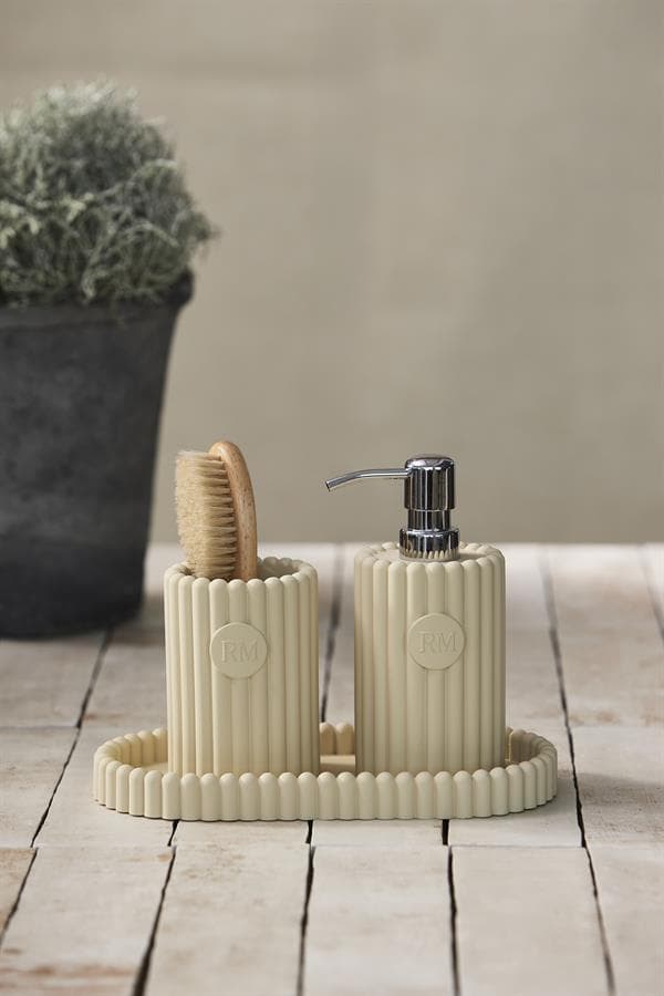 RM Elegance Toothbrush Holder