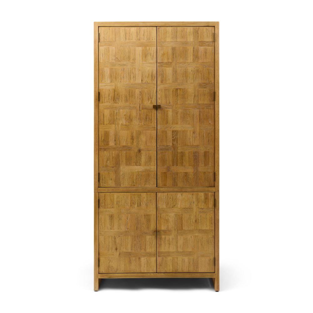 Fraser Island Wardrobe