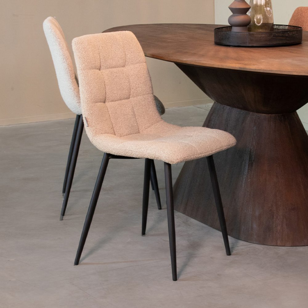 Eetkamerstoel Juul - Zand - Boucle - Black Frame