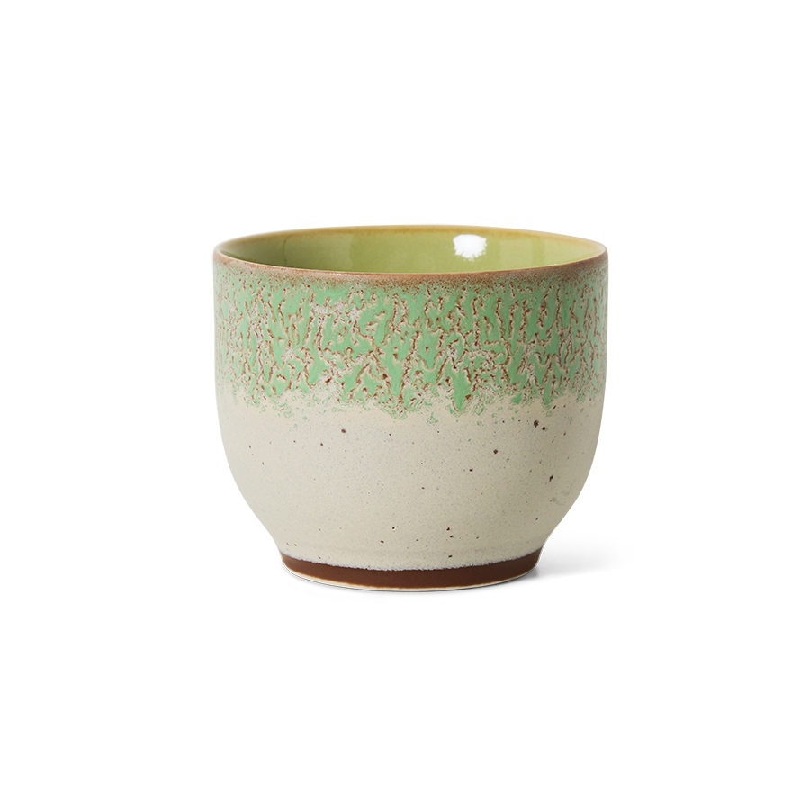 70s ceramics: café cup, chalk