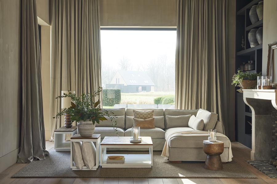 Lake House Coffee Table 90x90