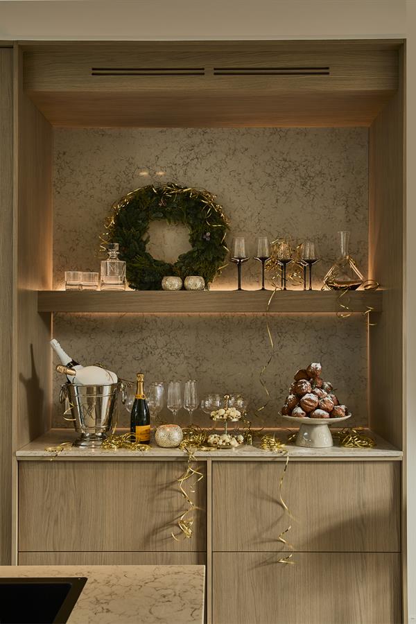 Portofino Cake Stand flax