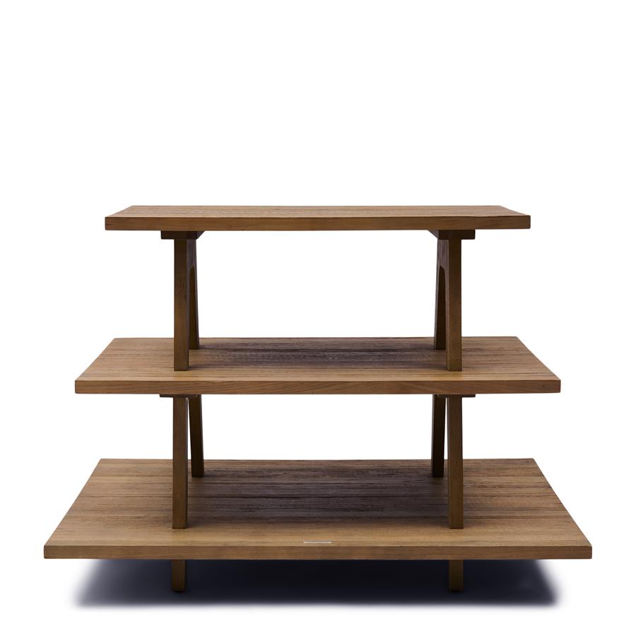 East Side Table Display 135x100