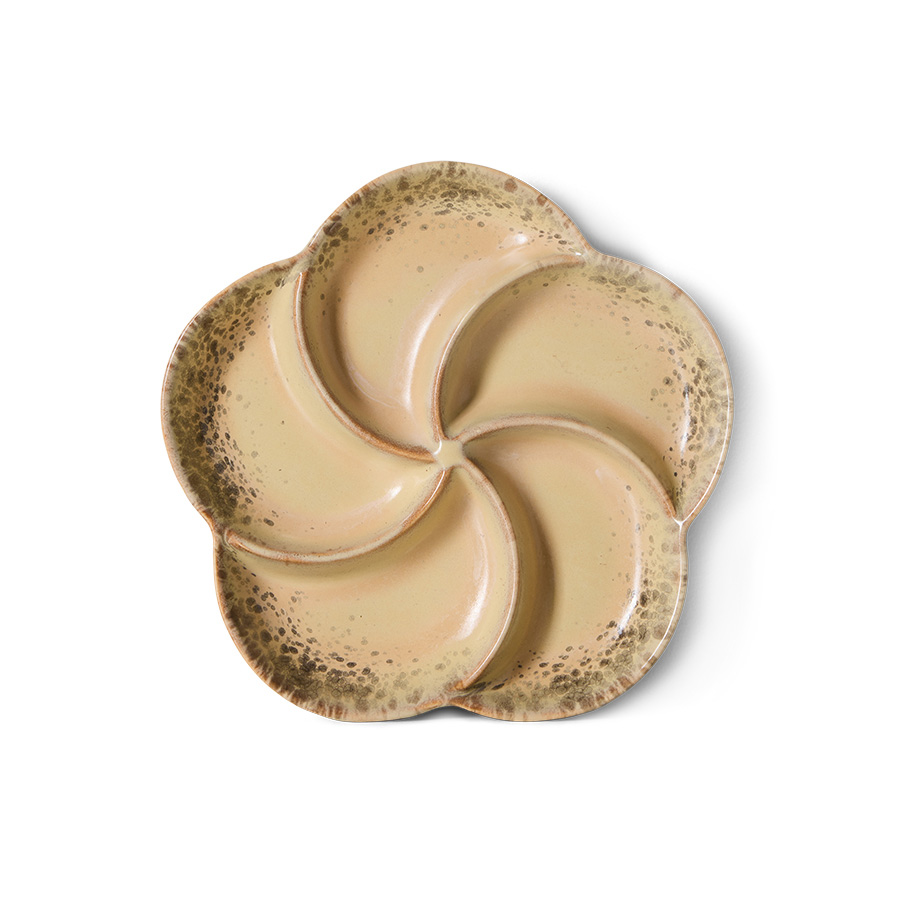 70s ceramics: snack tray, grit