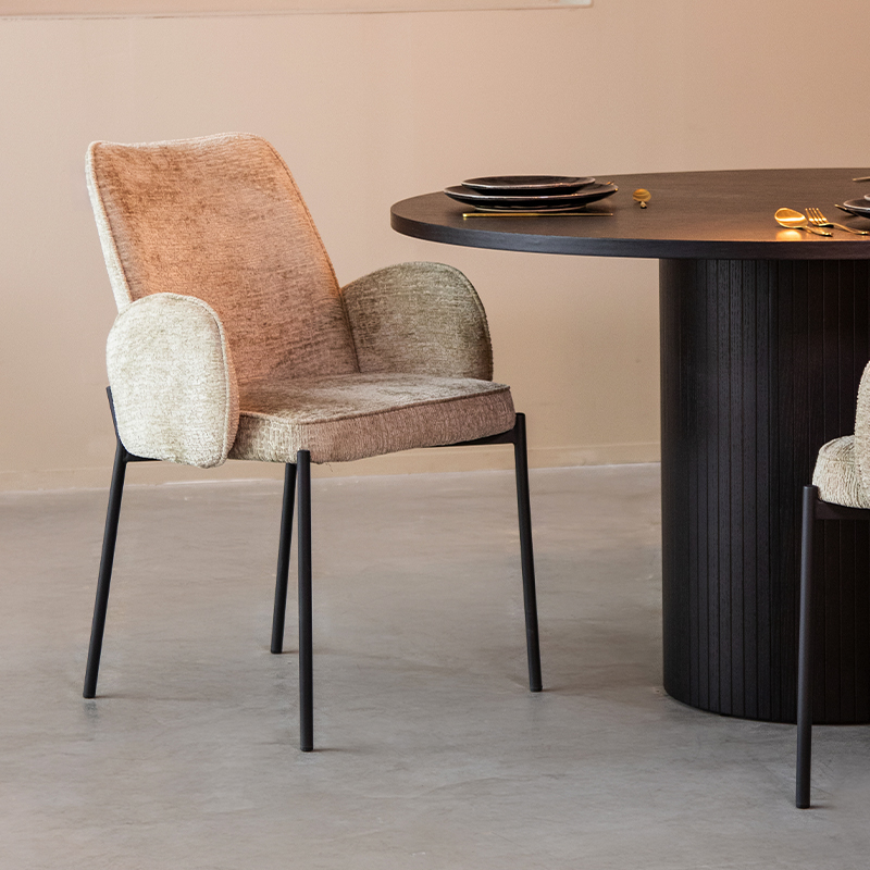 Eetkamerstoel Joni - Beige - Elegance - Zwart Metalen Frame