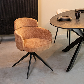 Eetkamerstoel Levi - Cognac - Elite - Zwart Metalen Frame