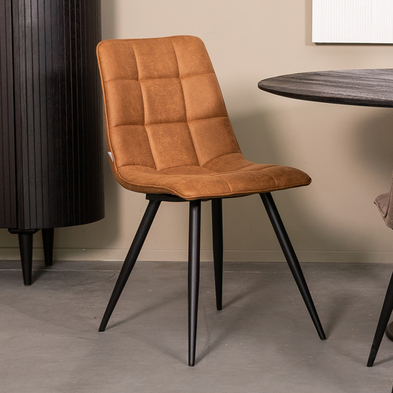 Eetkamerstoel Bistro - Cognac - Micro Suede - Zwart Metalen Frame