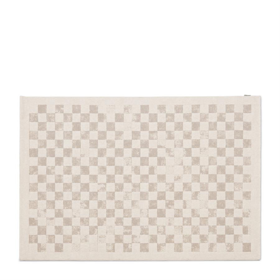 Tierra Rug, 390x280 cm