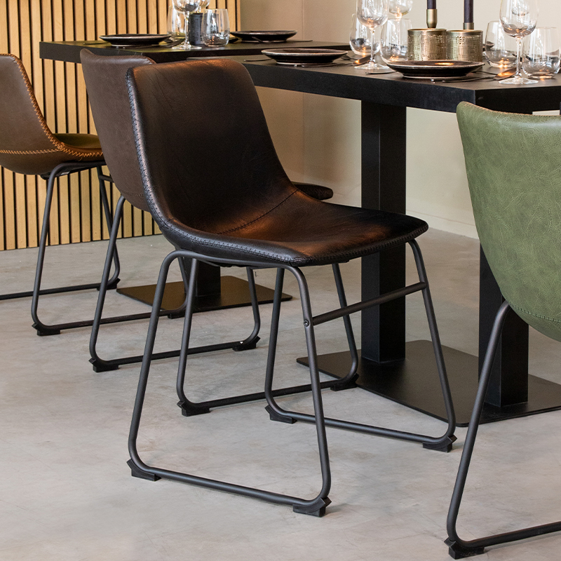 Eetkamerstoel Risto - Zwart - Kunstleder - Zwart Metalen Frame